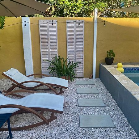 Historic Building The Palm Backyard Studio-Apartment Willemstad, Curacao Feel Home Away From Home Exteriér fotografie